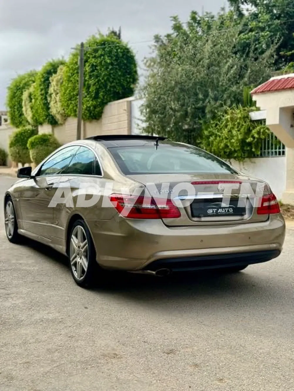 Mercedes E200 coupé AMG