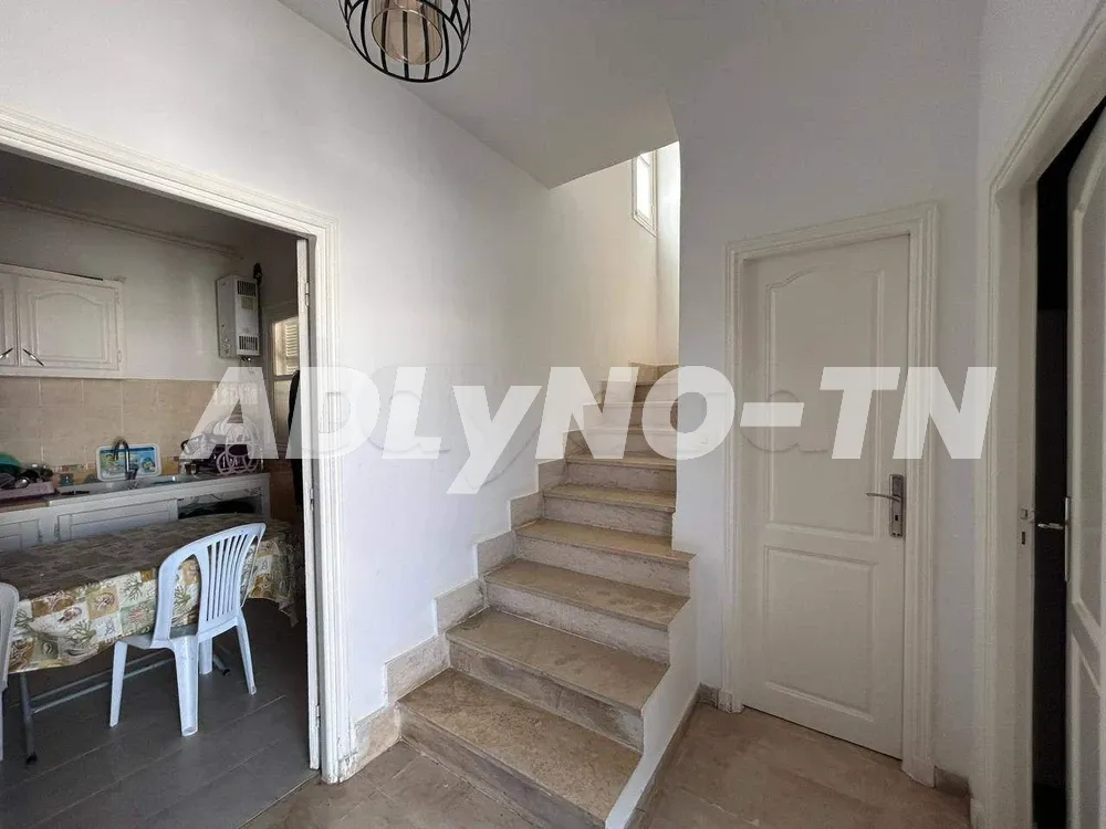 DUPLEX de 207m² à Cité sahafa