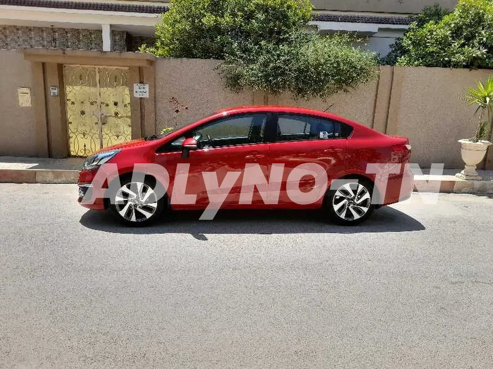 kia Rio 1er main