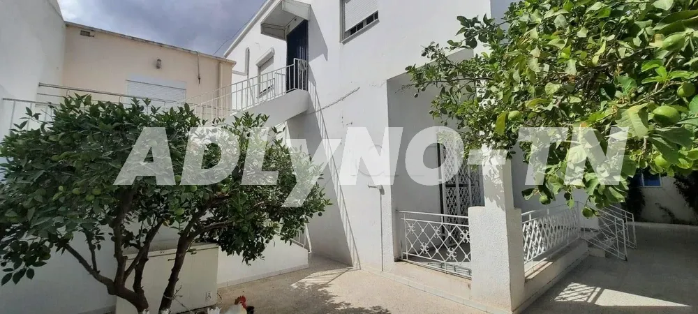  Villa Duplex S+5 avec Piscine à 400m de la Plage, Résidence Sécurisée à Mrezge, Hammamet Nord 