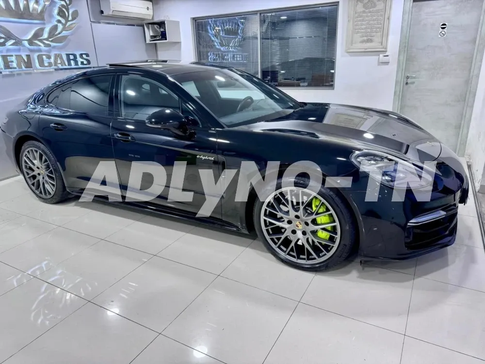 Porsche PANAMERA 4S E-hybride plugin TU 244