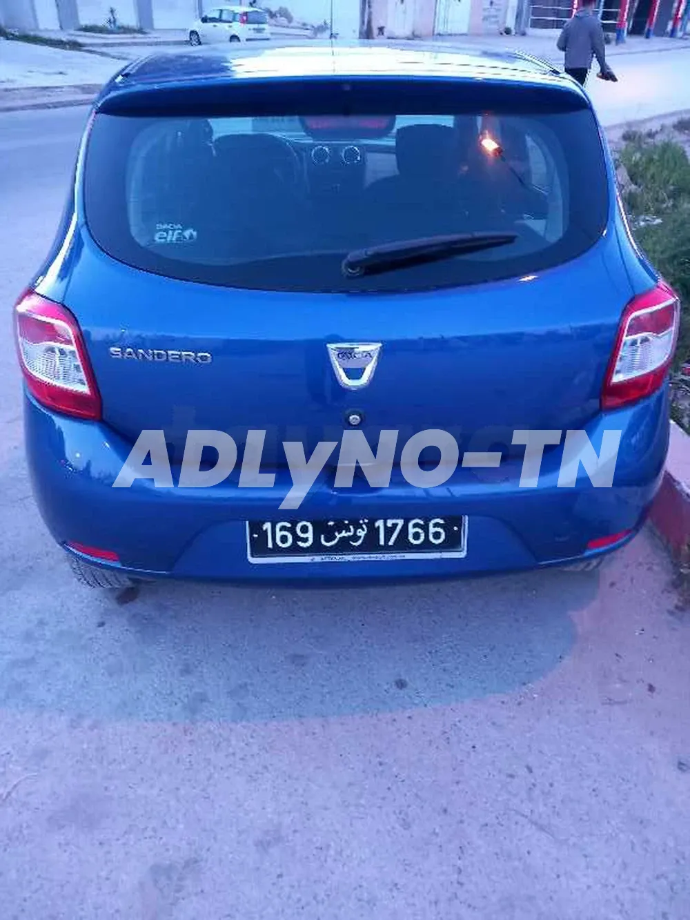 DACIA SANDERO