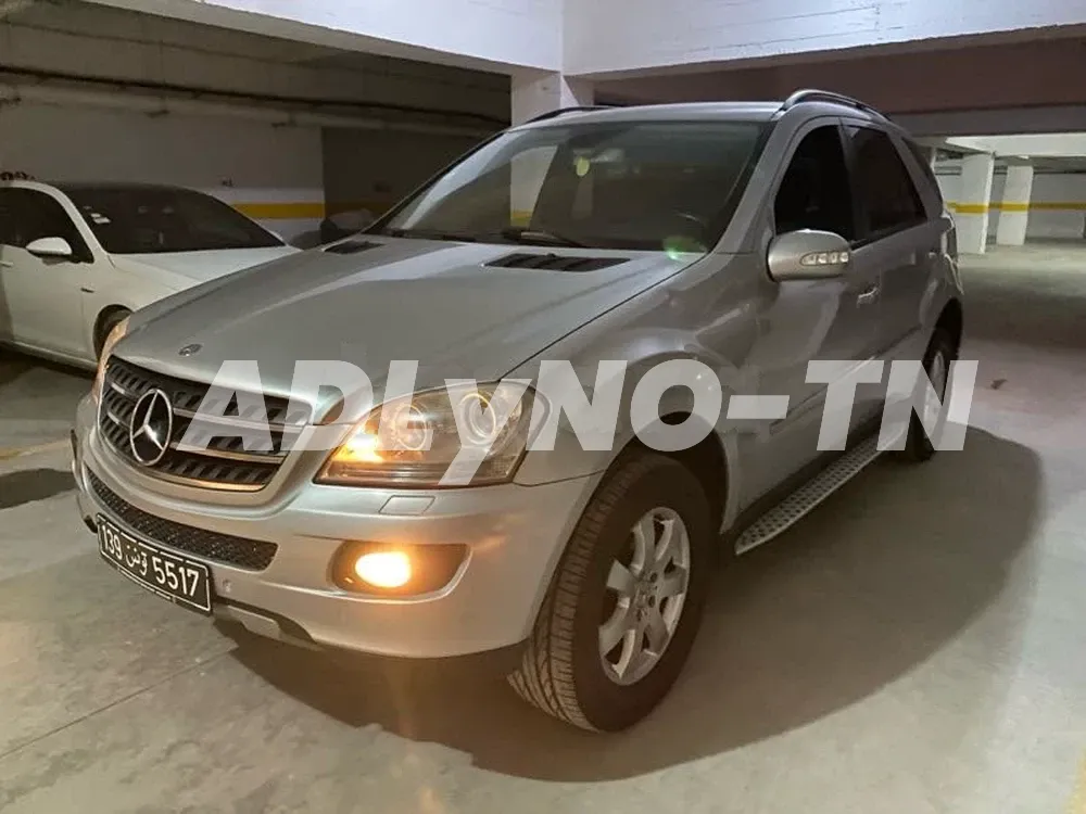 Mercedes benz ML350 État excellent