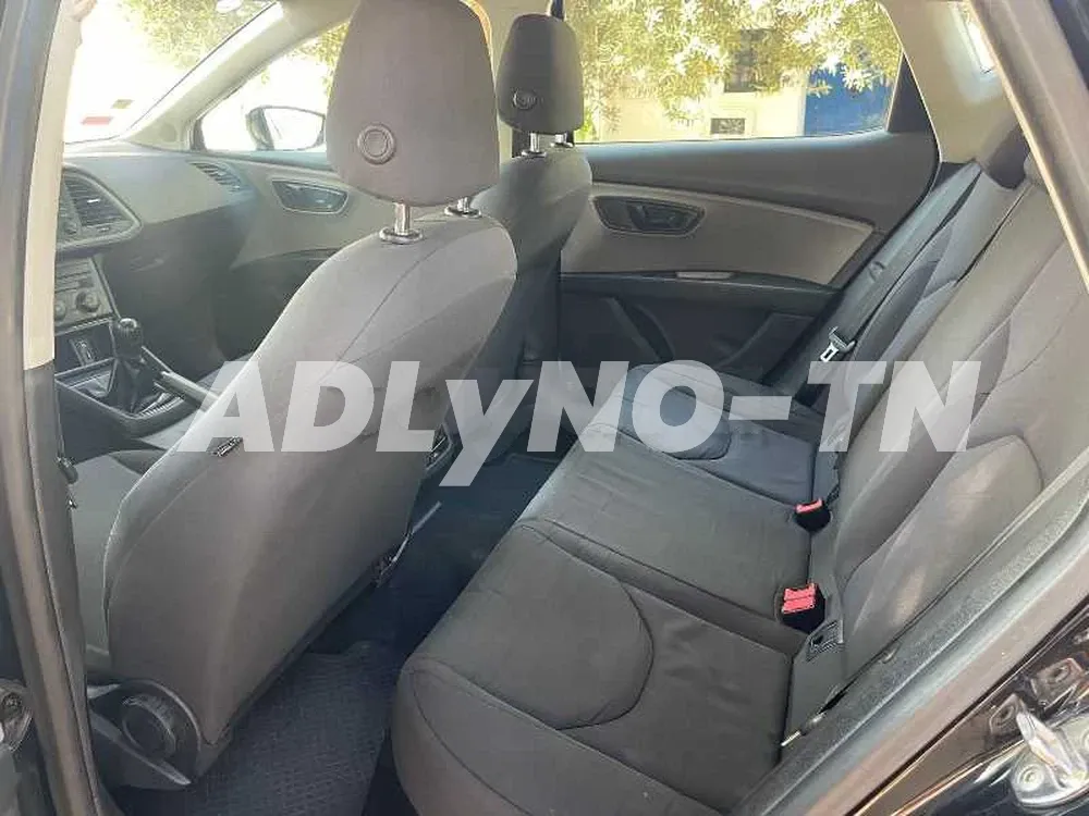 Seat Leon neuf تسجيل أول