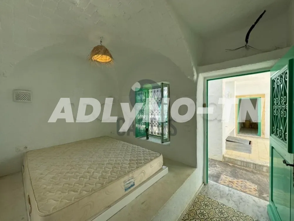 À vendre : Villa de style arabesque à Korba, Nabeul.