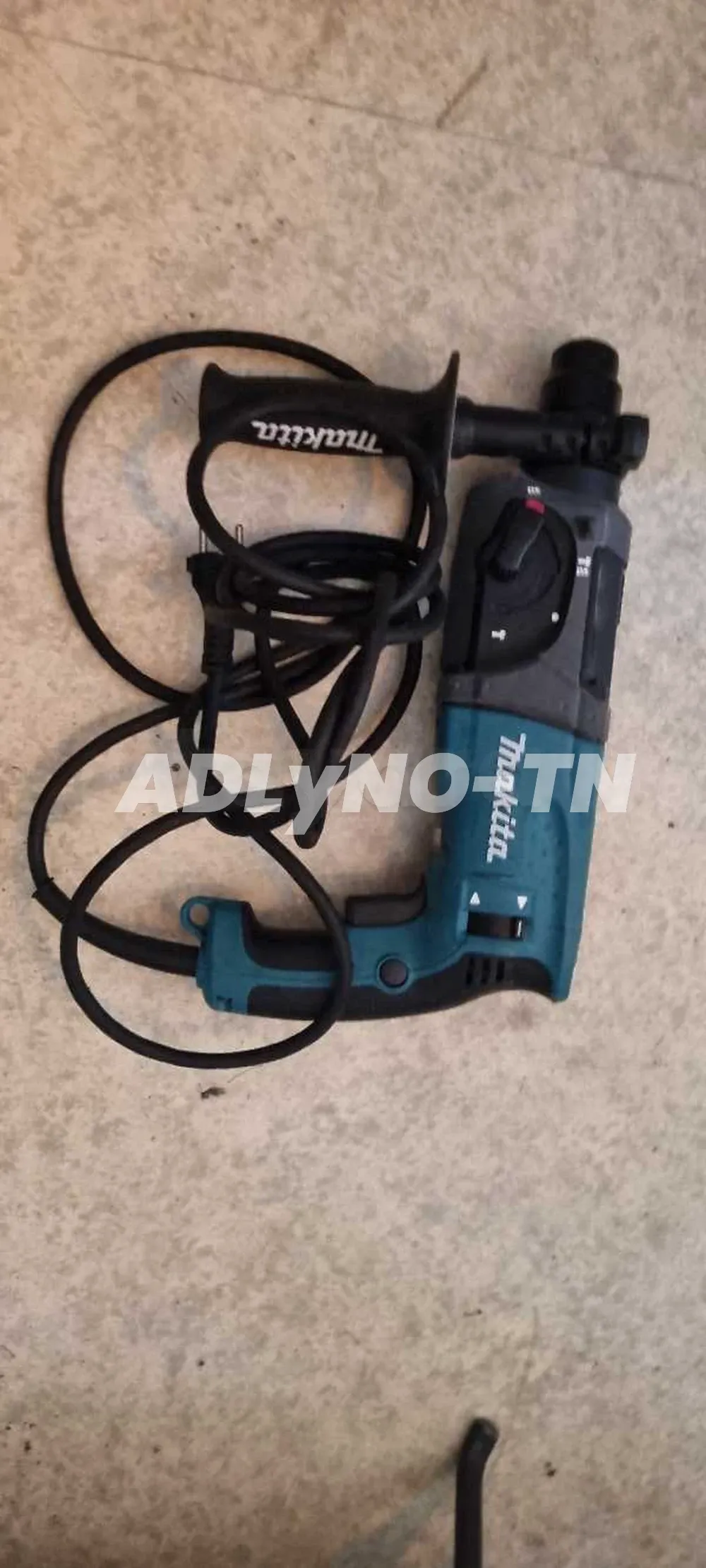 perforateur makita professionnel