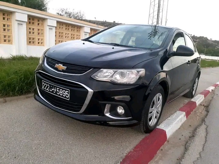 CHEVROLET SONIC PREMIÈRE MAIN EN EXCELLENT ÉTAT