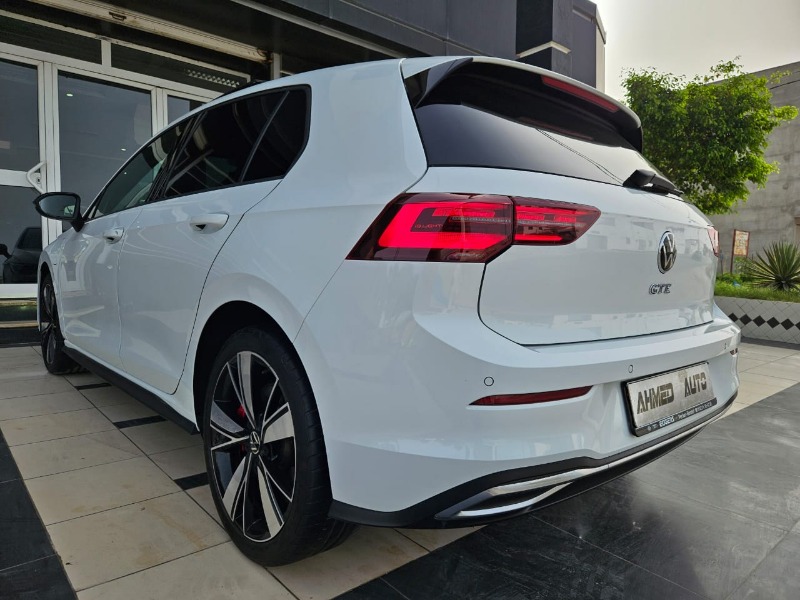 Volkswagen Golf 8 Hybride 2021