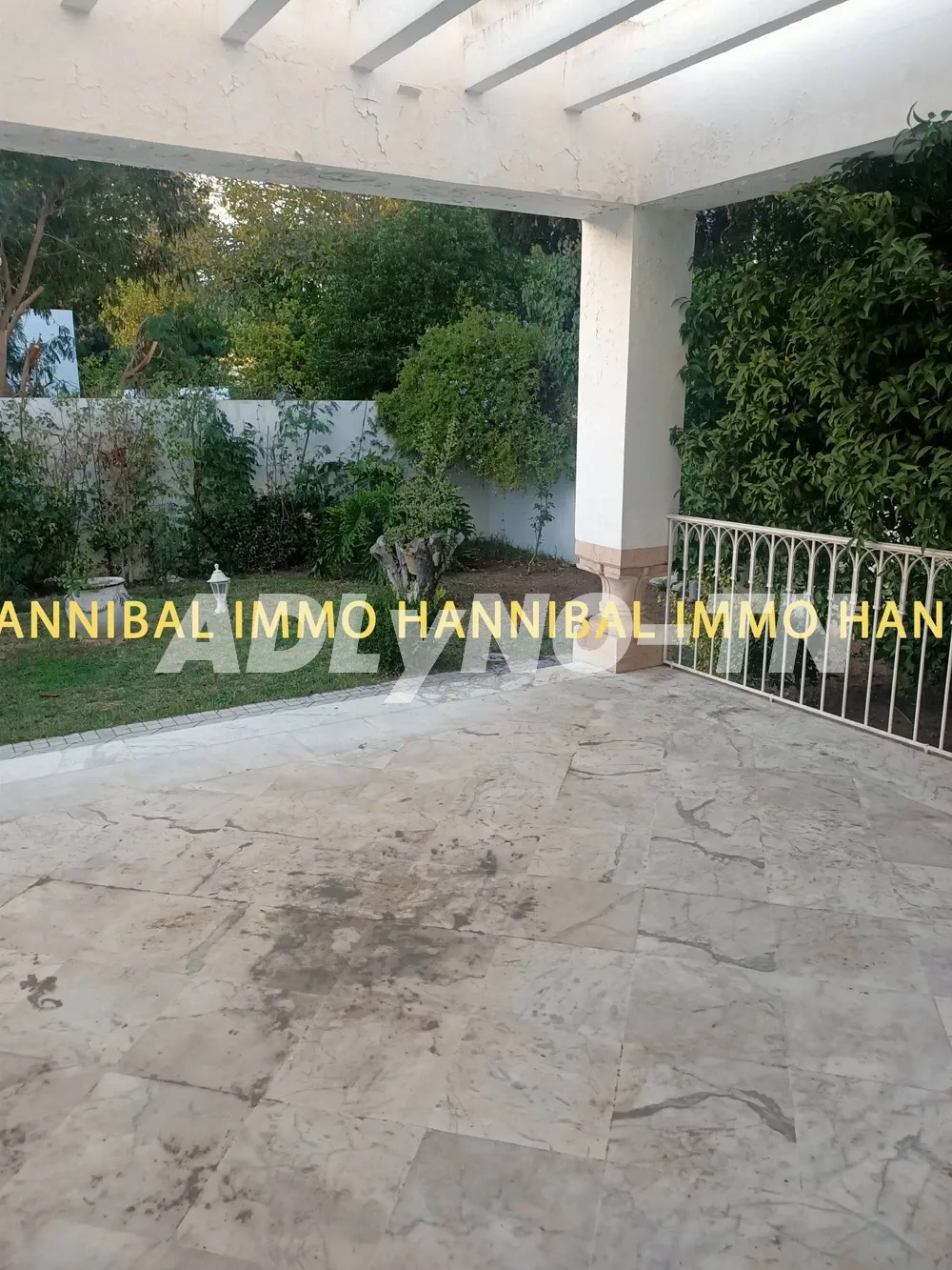 A vendre une belle villa à Carthage Hannibal