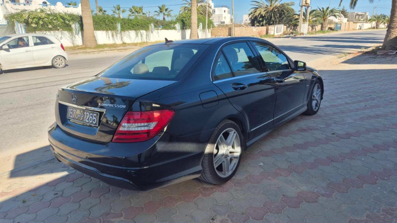 Mercedes Classe C Essence 2012