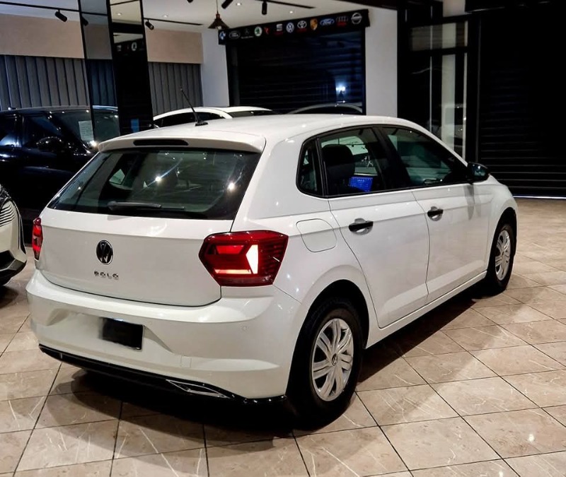 Volkswagen Polo Essence 2021