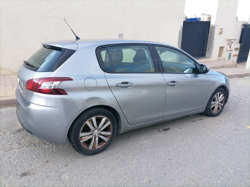 Peugeot 308 Essence 2014