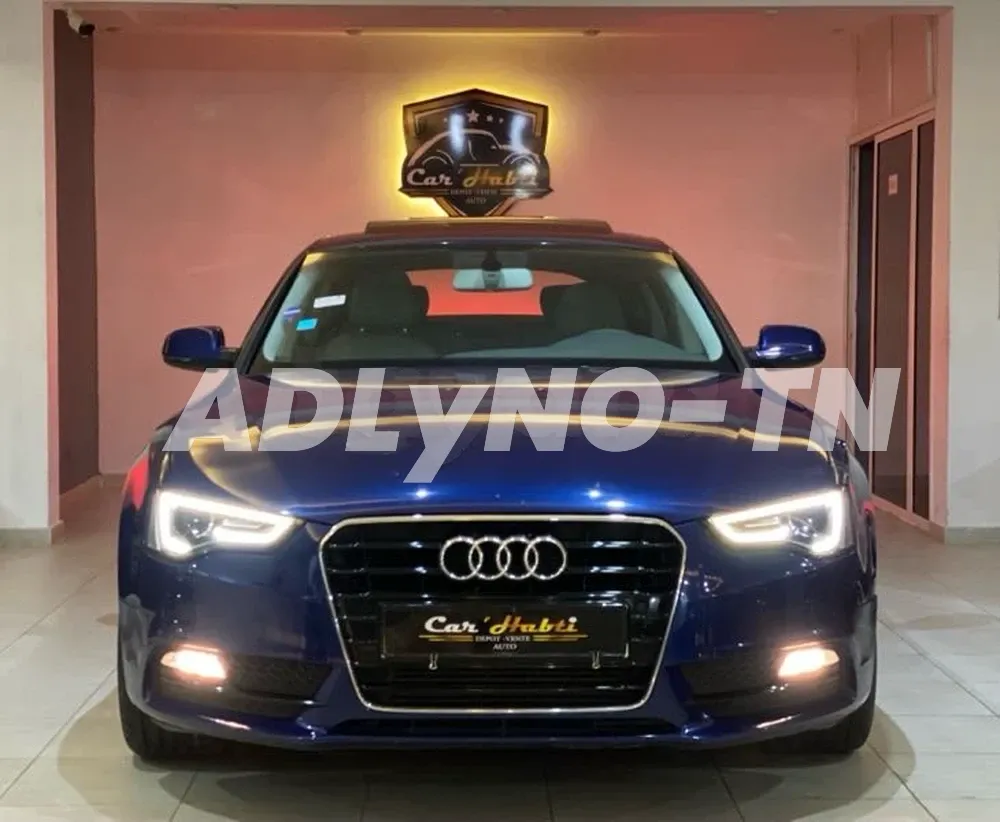 2015 AUDI A5 TOIT OUVRANT PREMIERE MAIN ?