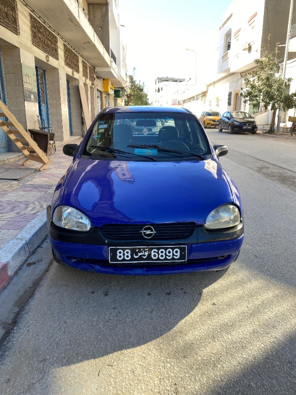 Opel Corsa Essence 1999