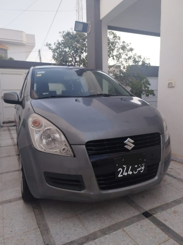 Suzuki Splash Essence 2012