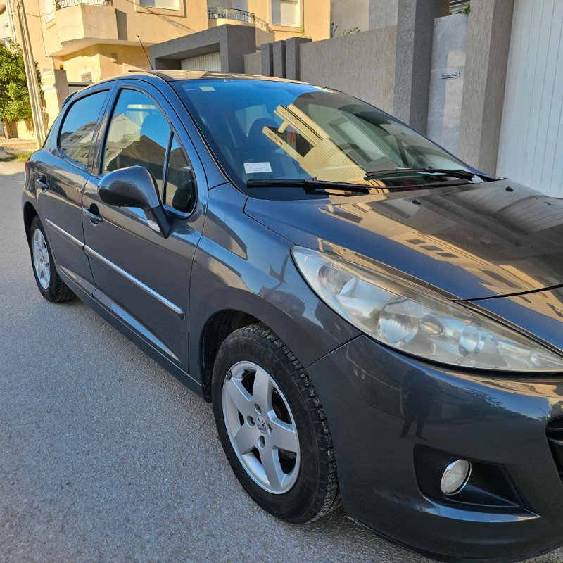 Peugeot 207 Essence 2012