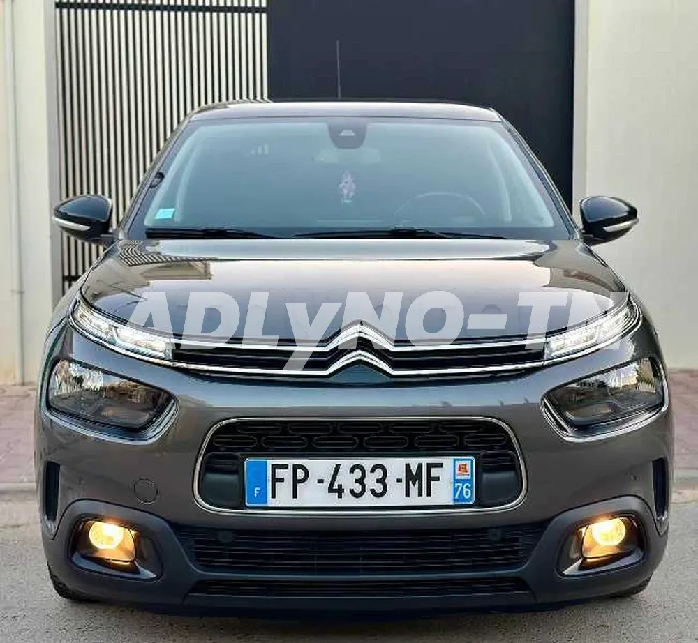 SUZUKI DZIRE PREMIÈRE MAIN EN TRÈS BON ÉTAT