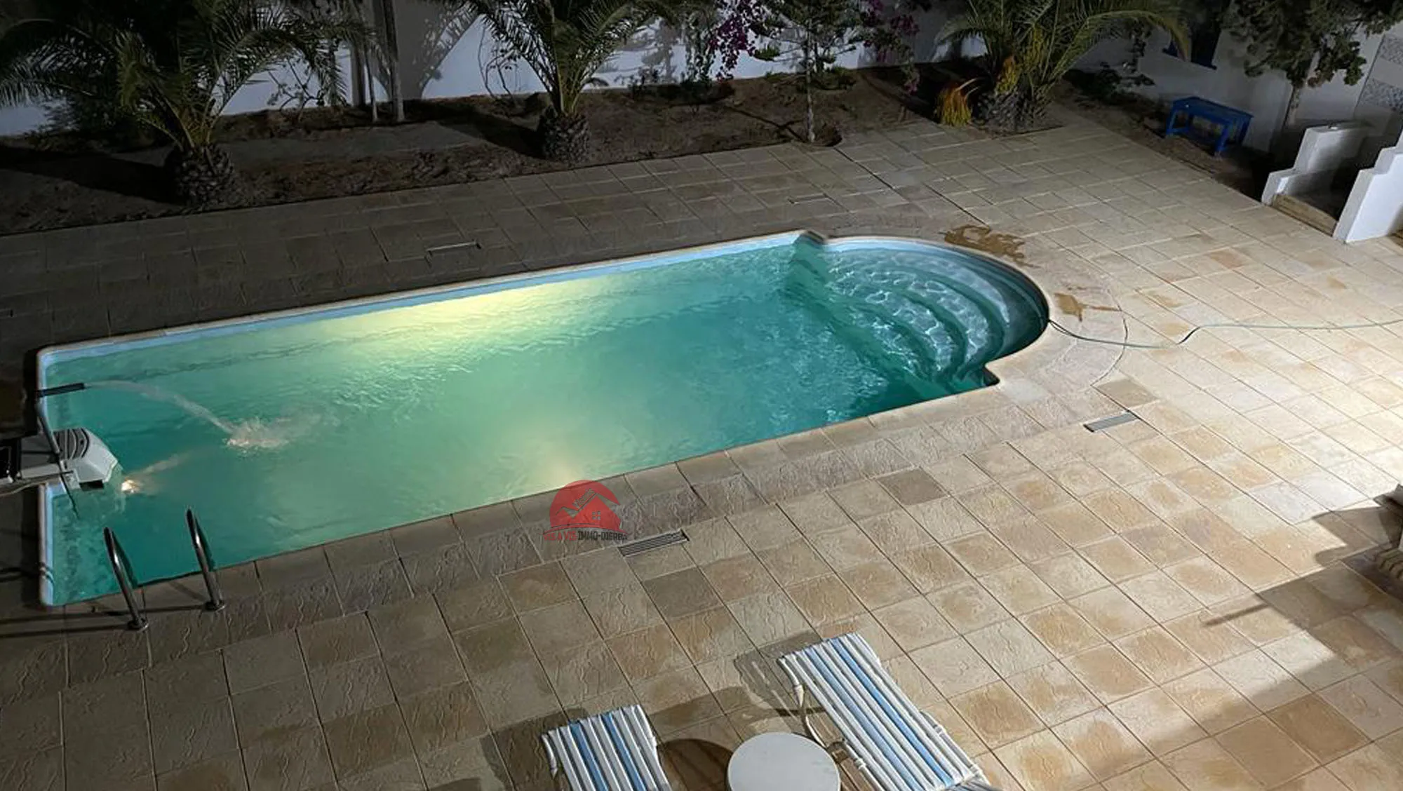 VILLA AVEC PISCINE PRIVÉE À DJERBA - RÉF L740