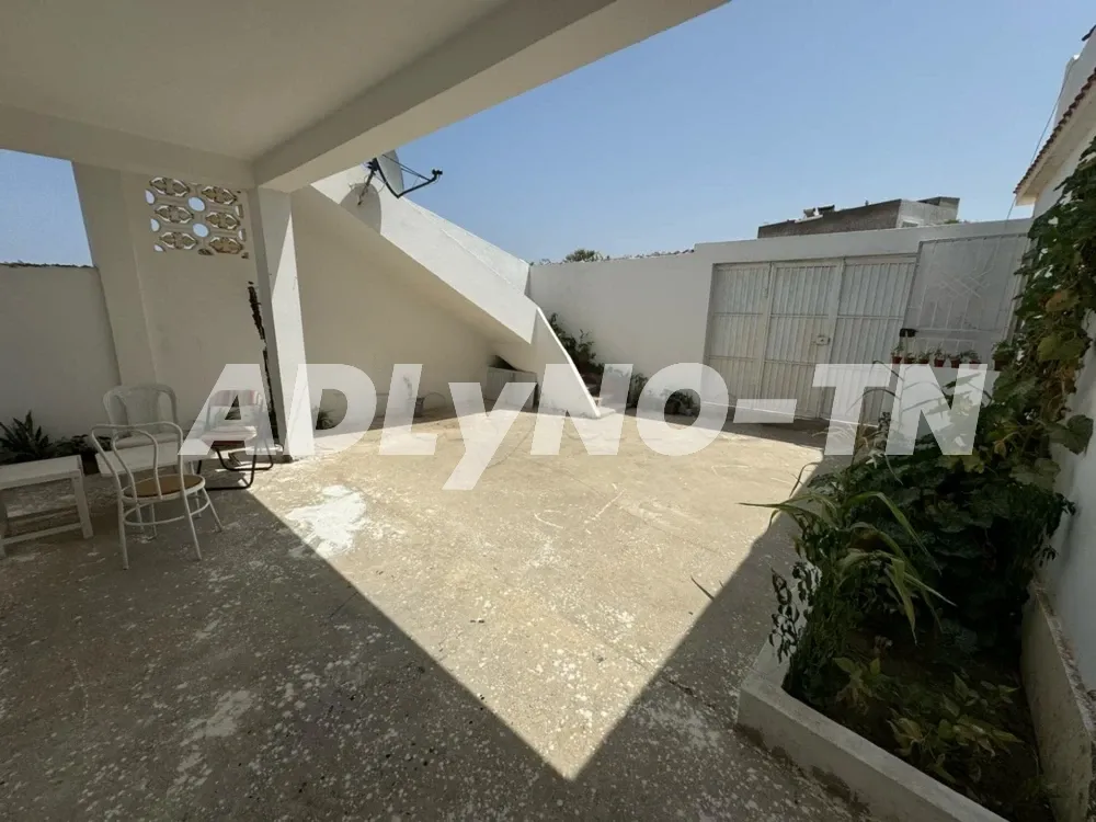 Une maison à vendre en plein centre ville Bizerte