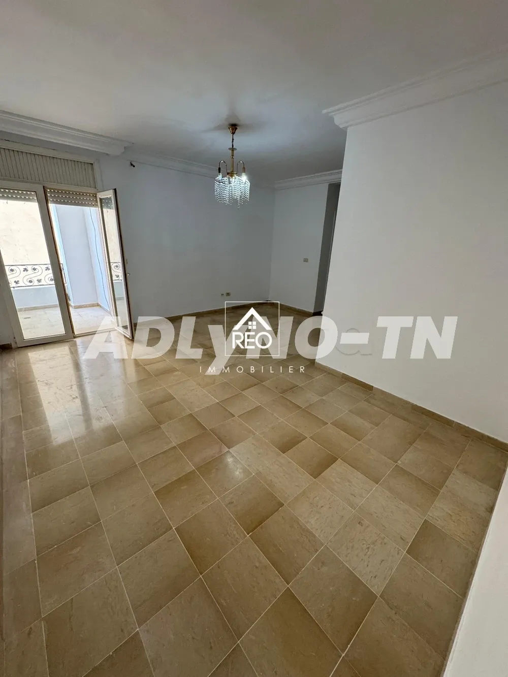  Appartement spacieux (s+3) à Akouda 