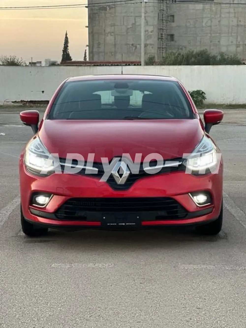 CLIO 4 INTENSE ??