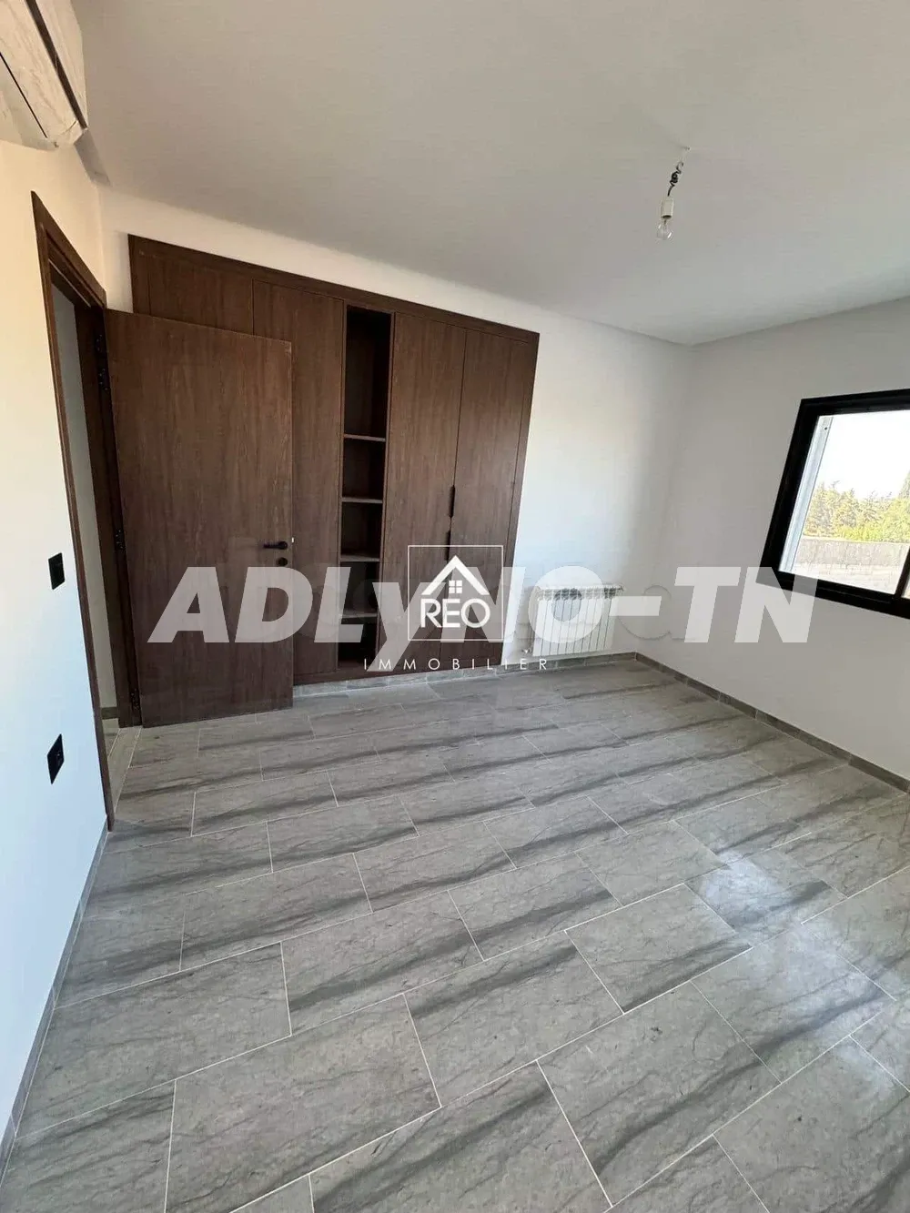 A Vendre : Un lumineux Duplex S+3 DIRECT PROMOTEUR, Situé à La Soukra