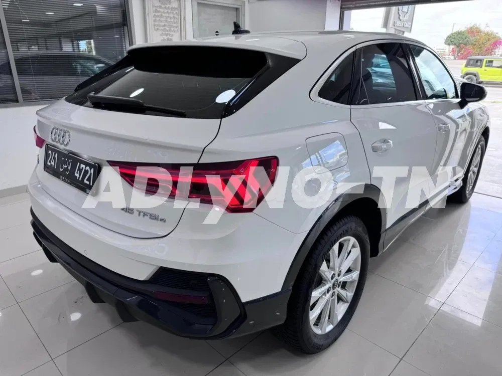 AUDI Q3 SLINE SPORTBACK TFSI Hybride rechargeable plugin importée d Allemagne