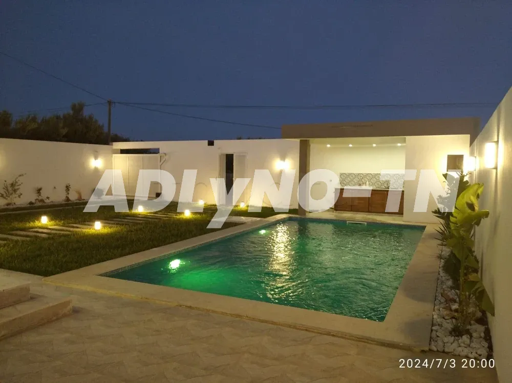 UNE BELLE VILLA S4 A VENDRE A HAMMAMET