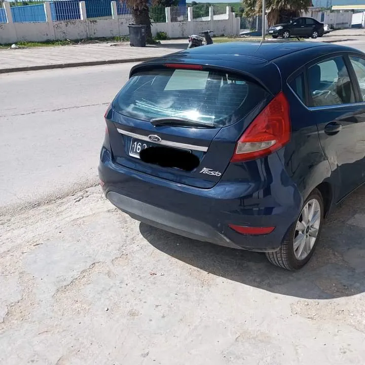 Une belle Ford Fiesta titanium