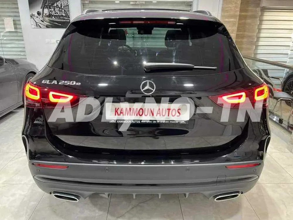 MERCEDES- BENZ GLA 250 AMG EDITION