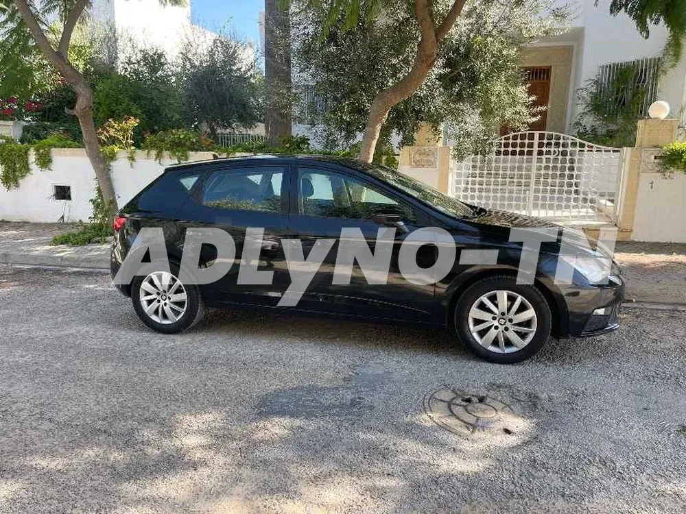 Seat Leon neuf تسجيل أول