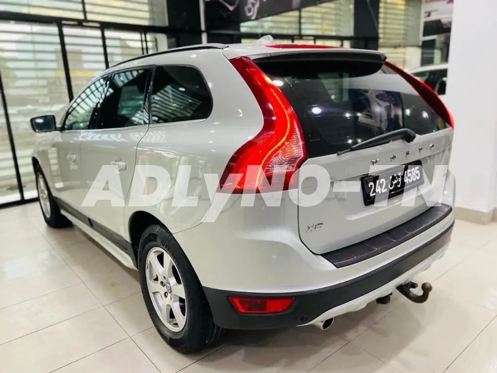 ⚜️ VOLVO XC60 ⚜️ Première main