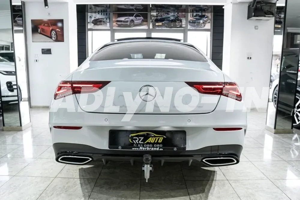 MERCEDES CLA 200 PACKNIGHT