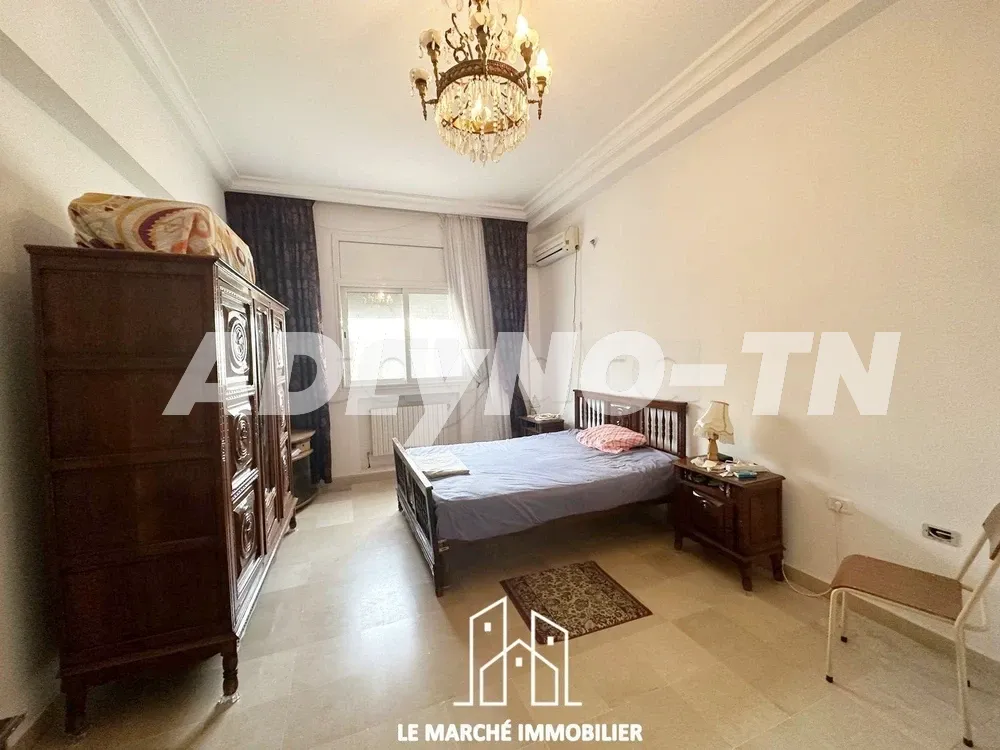 Villa plein pied de 541m² en S4 au Manar 1